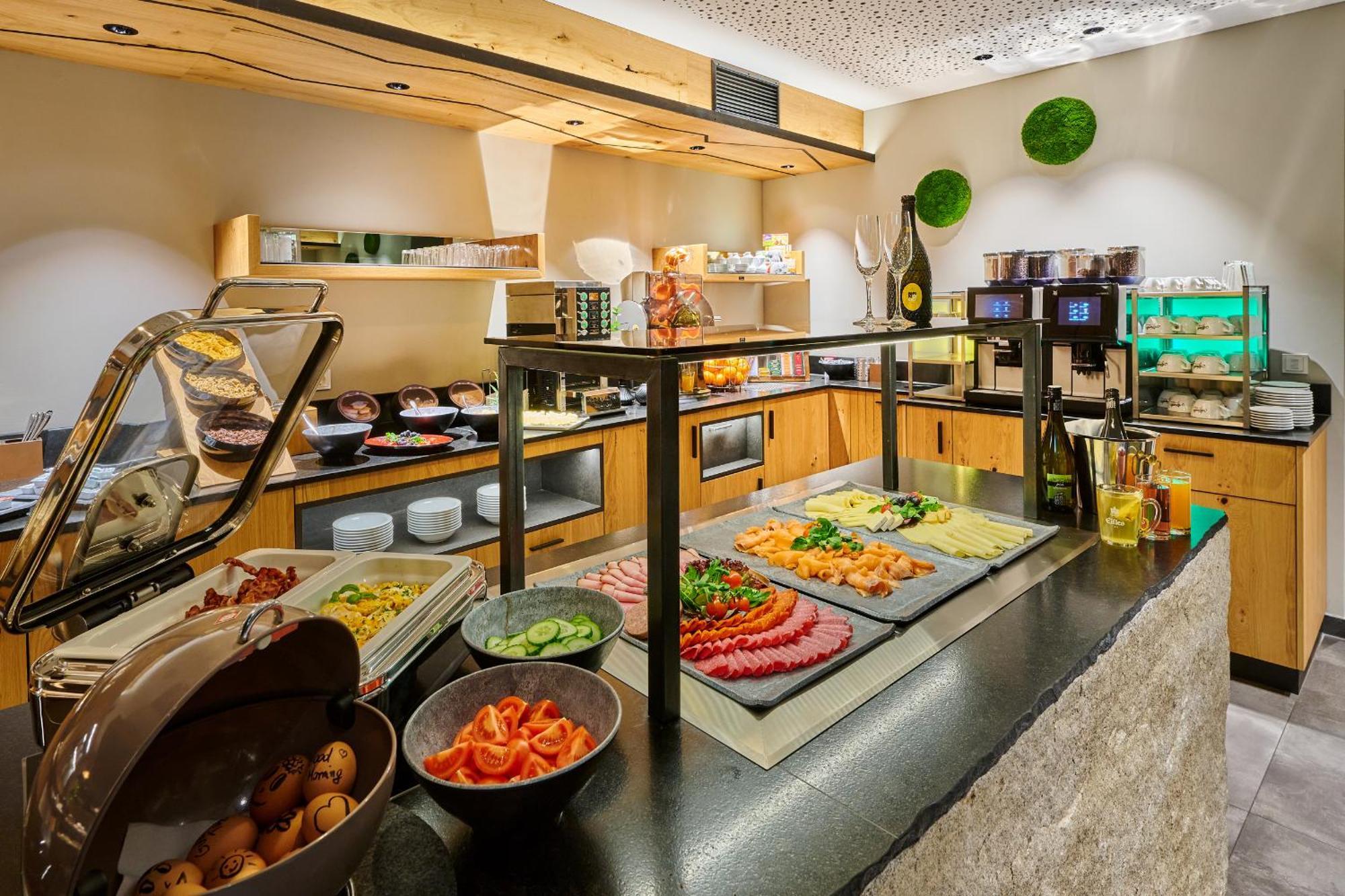 Landhotel Sternwirt - Das Wellnesshotel Zwischen Nuernberg Und Amberg Hogen Ngoại thất bức ảnh